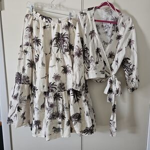 Banana Republic Linen Safari Print Skirt And Top Set. Size 14 and XL. NWOT